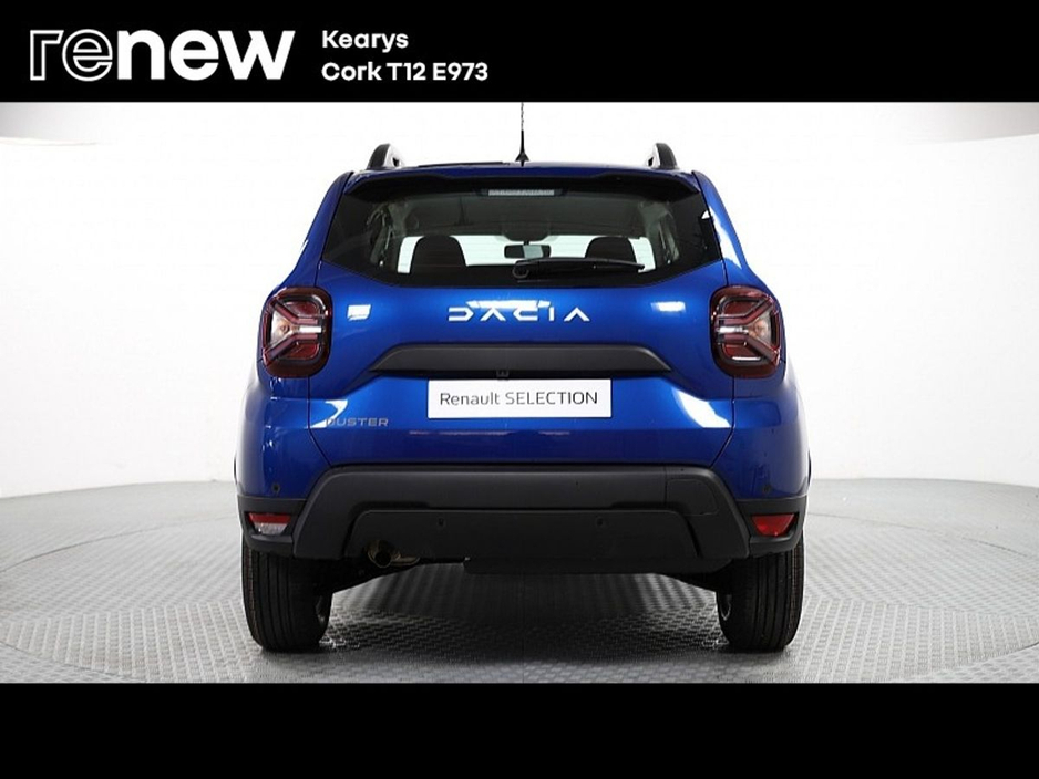 2023 Dacia Duster - image 10
