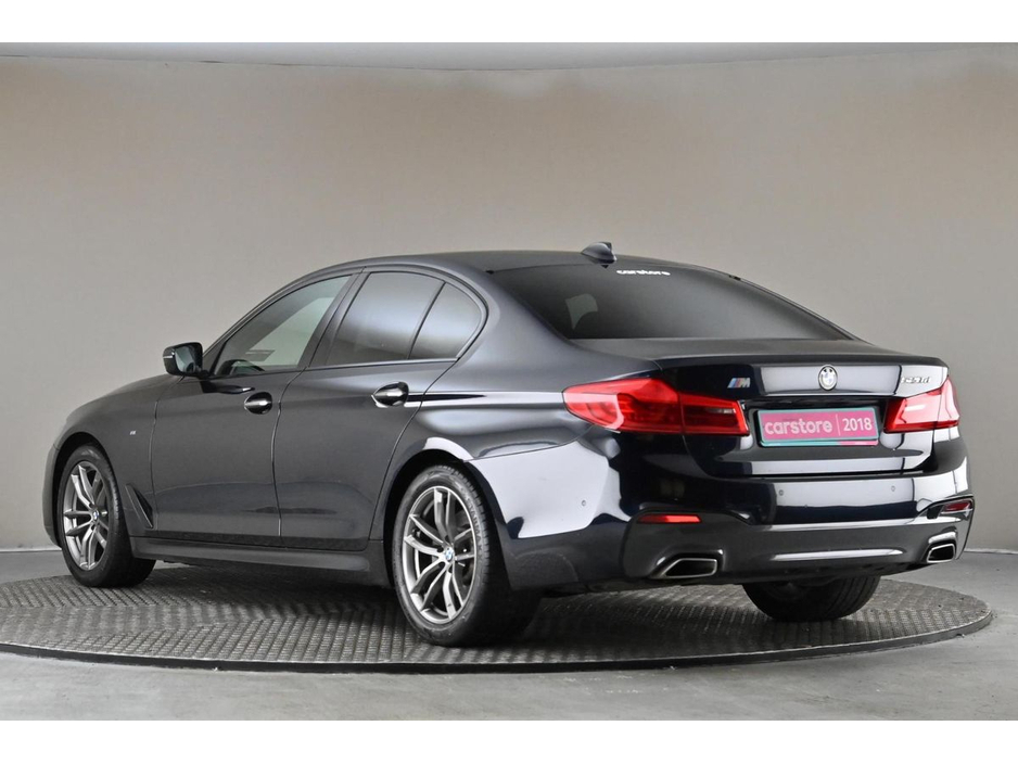 2018 BMW 5 Series - image 7