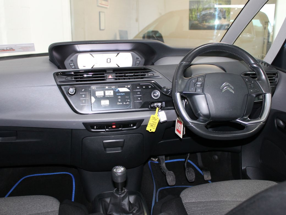 2015 Citroen C4 Picasso Grand C4picasso 1.6e-hdi (115) Selection €8,999
