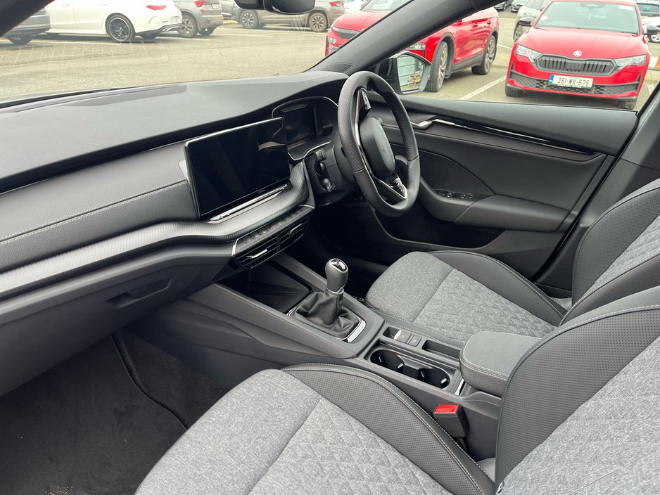 2026 Skoda Octavia - image 2