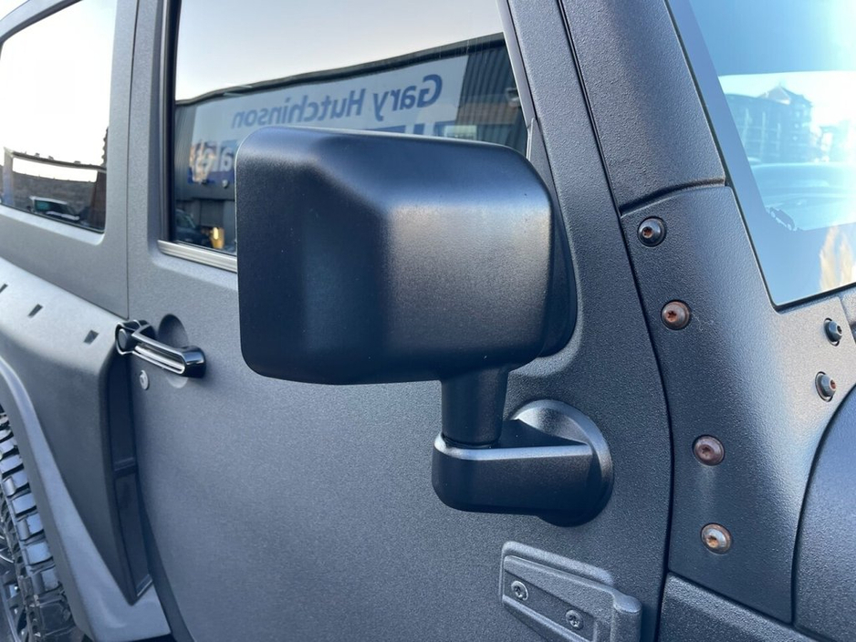 2015 Jeep Wrangler - image 33