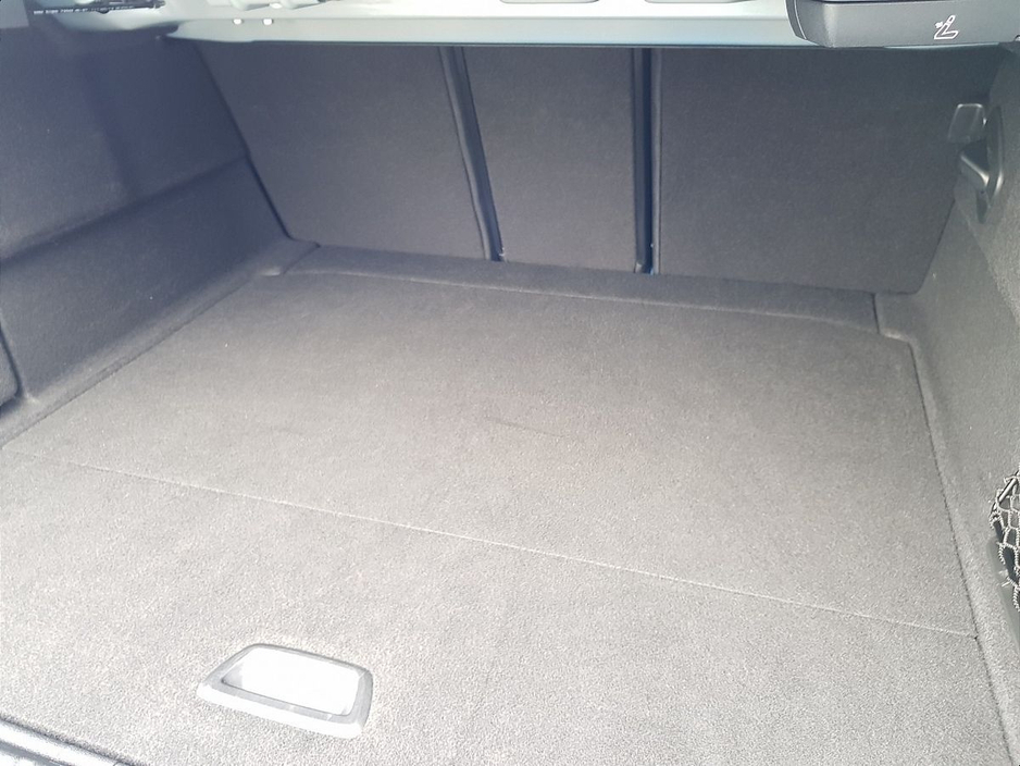 2023 BMW 2 Series - image 13