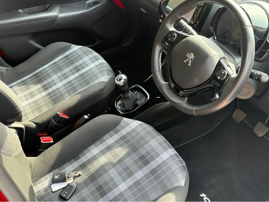 2019 Peugeot 108 - image 7