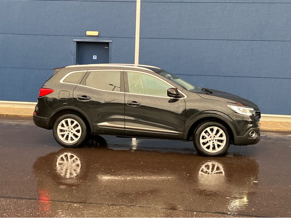 2017 Renault Kadjar 1.5 DCI DYNAMIQUE NAV 5 5DR A 110BHP AUTO €13,900