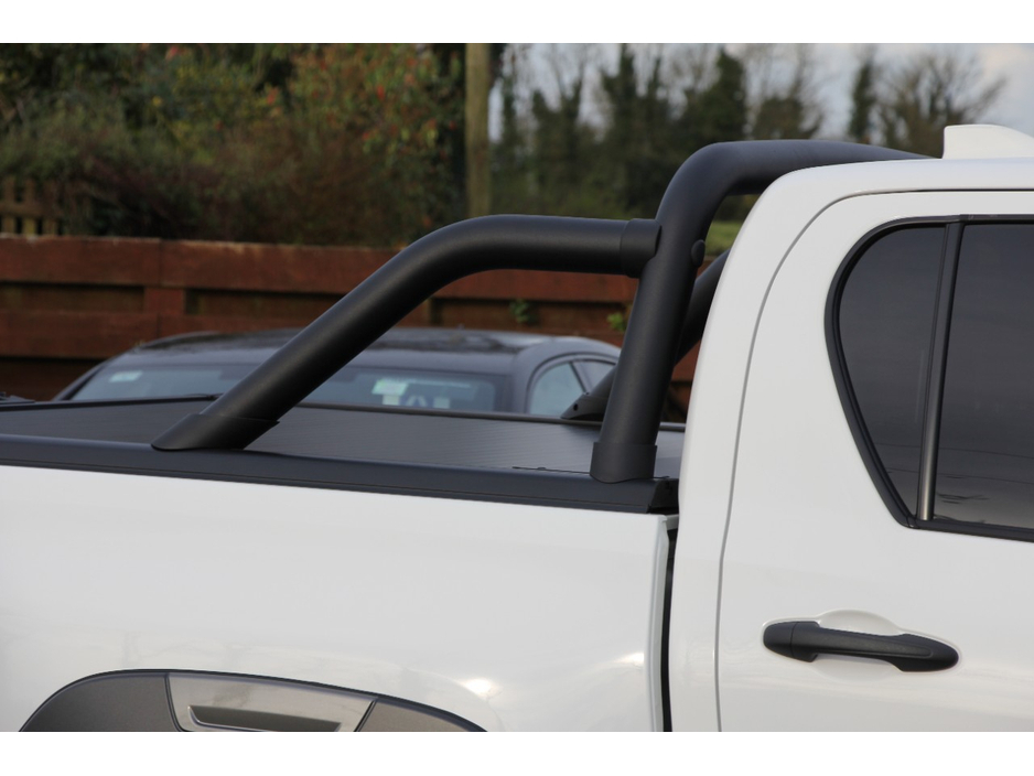 2026 Toyota Hilux - image 16