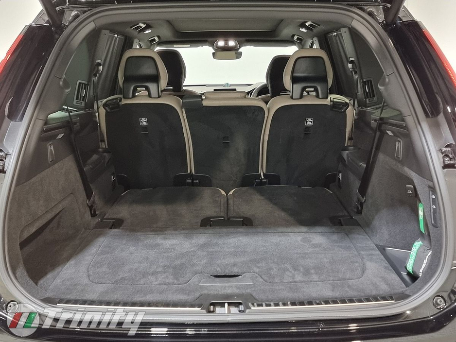 2025 Volvo XC90 * ULTRA * T8 2.0 PHEV * AWD * AUTOMATIC * STUNNING SUV * TRINITY VOLKSWAGEN *