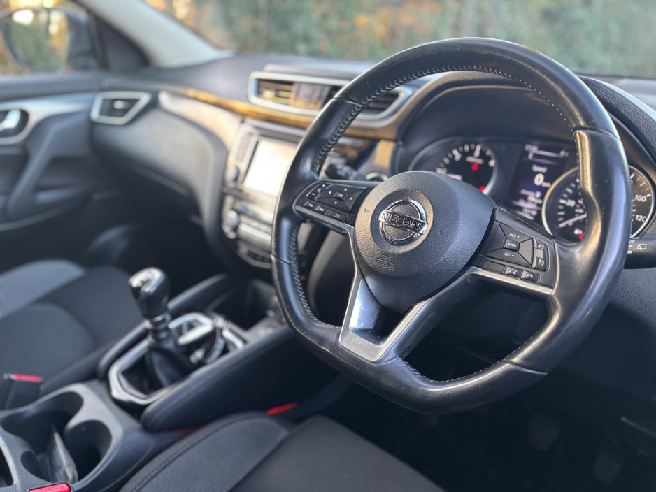 2018 Nissan Qashqai - image 14