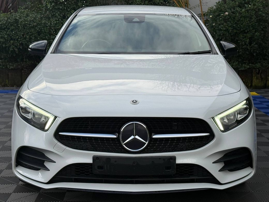 2022 Mercedes-Benz A Class A250e AMG-LINE 1.3 HYBRID // DIGITAL CLUSTER // AMBIENT LIGHTING // HEATED AMG-LINE SPORT SEATS €23,750