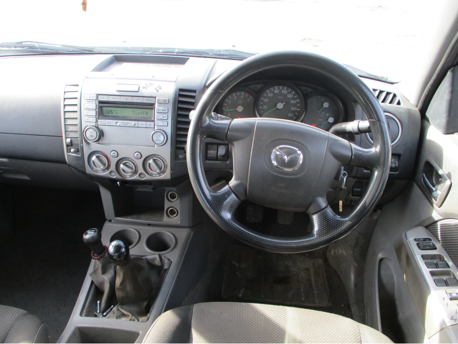2009 Mazda BT-50 - image 13