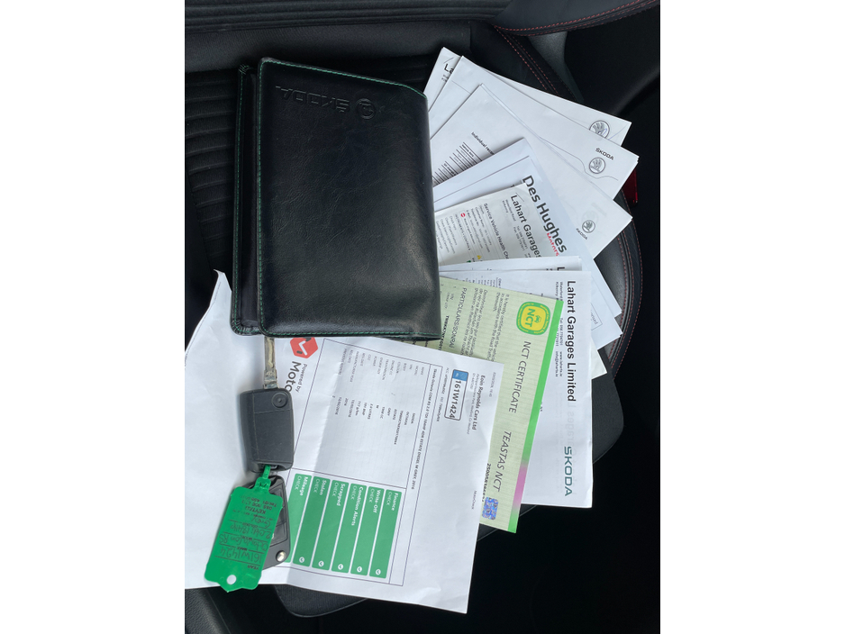 2016 Skoda Octavia - image 18