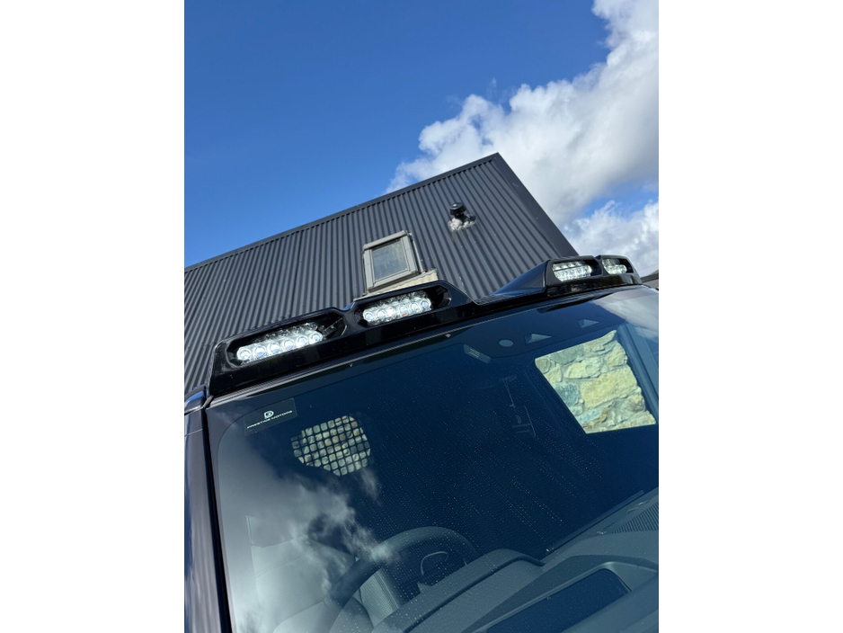 2026 Land Rover Defender - image 11