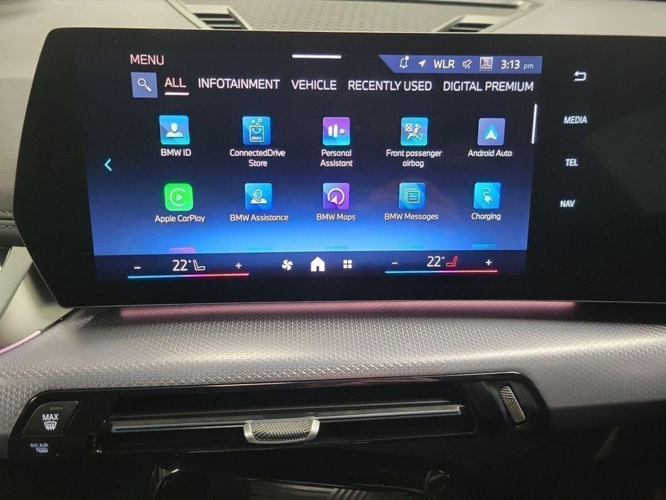 2025 BMW X1 - image 19