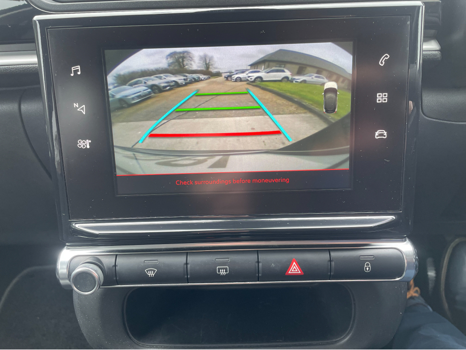 2017 Citroen C3 - image 12