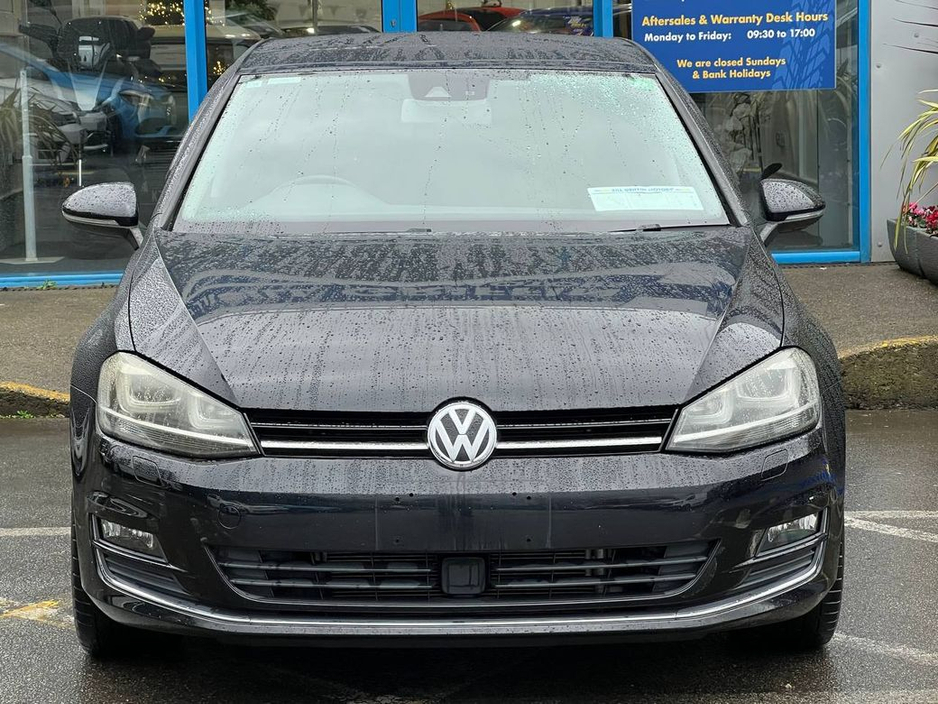 2014 Volkswagen Golf HIGHLINE 1.4 TSI AUTO // FULL SERVICE HISTORY // REVERSE CAMERA // LANE ASSIST €13,900