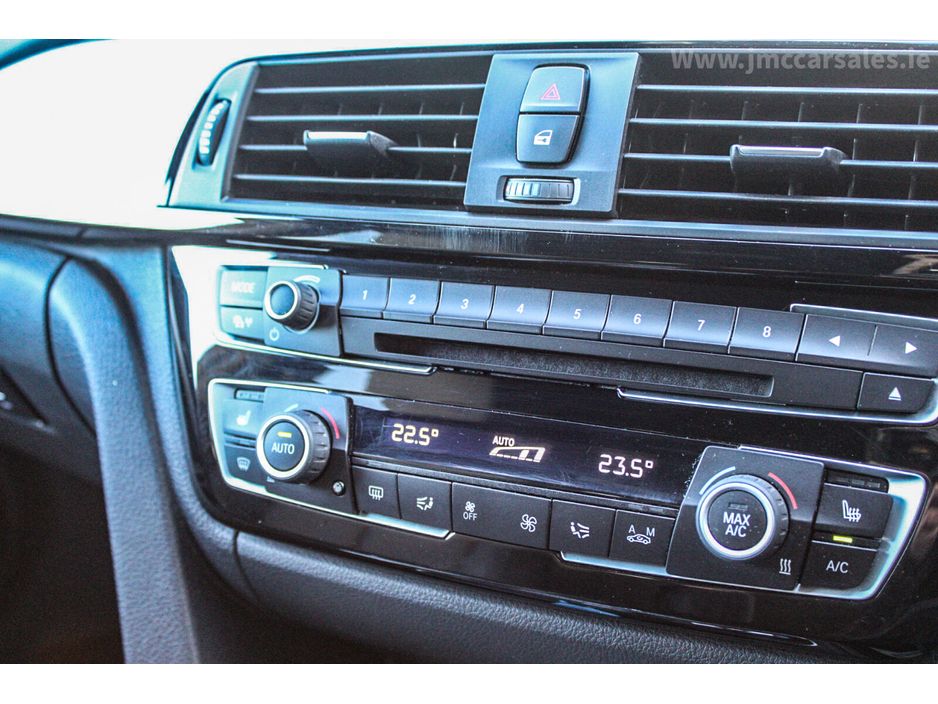 2018 BMW 3 Series  €23,995