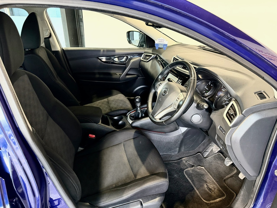 2016 Nissan Qashqai - image 8