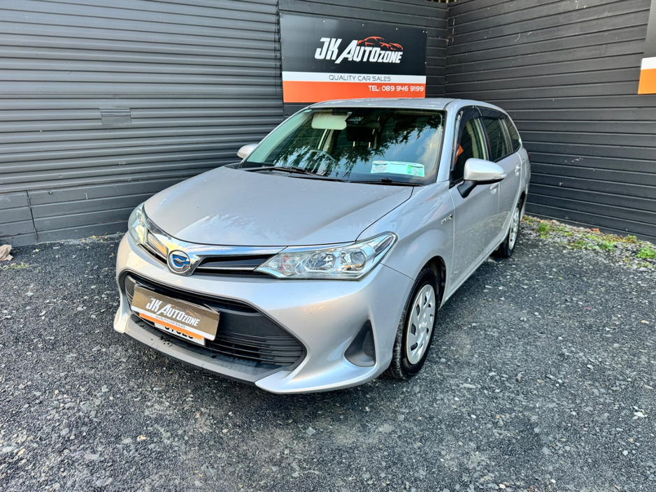 2018 Toyota Corolla - image 3