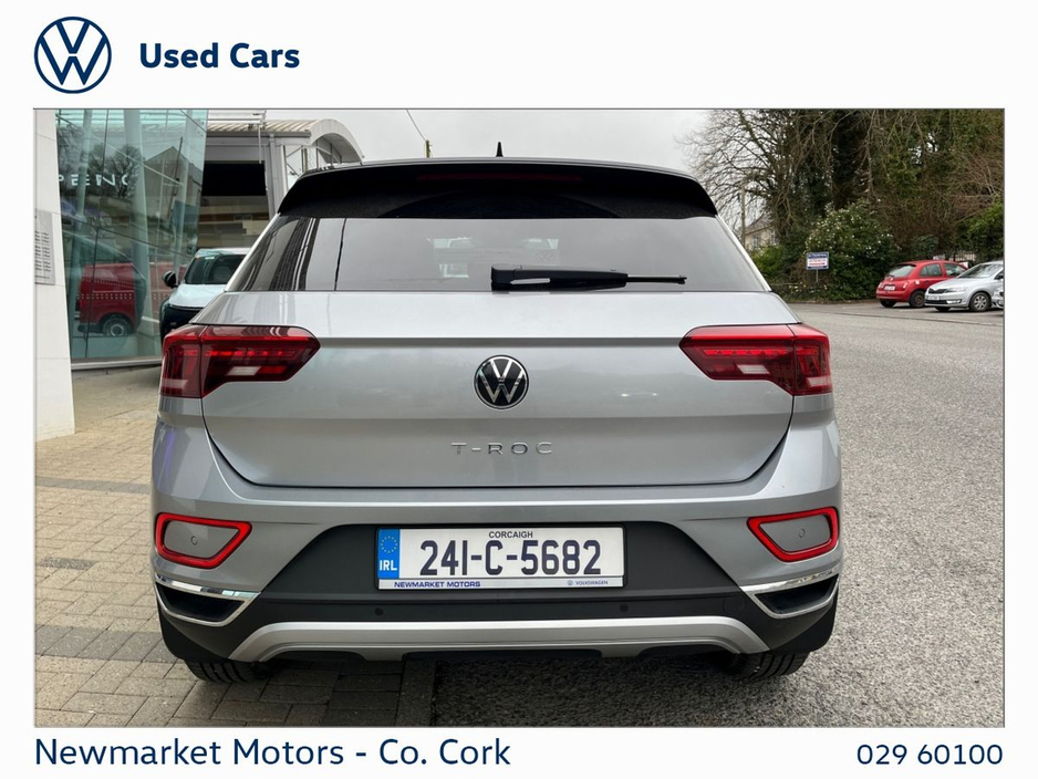 2024 Volkswagen T-Roc - image 15