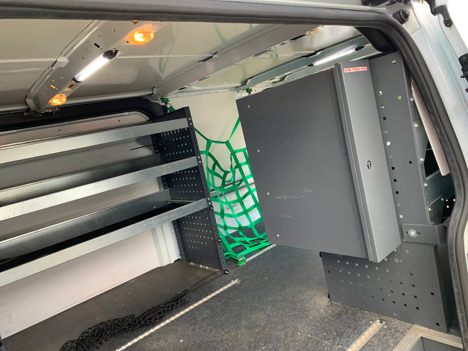 2021 Ford Transit Custom 2.0 TDCI 105 PS LWB TREND // PRICE EXCL. VAT // GREAT CONDITION // 05/26 CVRT // AIR CON, HEATED SEATS AND CRUISE CONTROL // €13,780