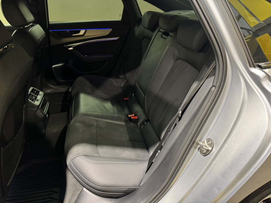 2025 Audi A6 - image 10