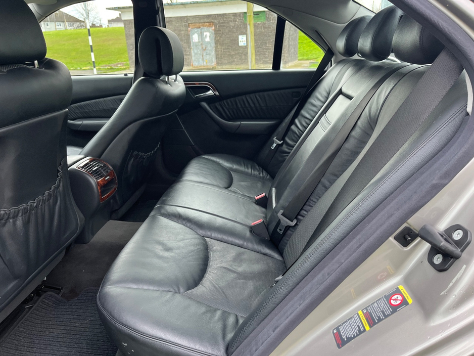 2004 Mercedes-Benz S Class - image 13