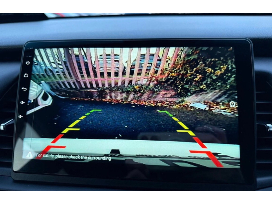 2020 Honda Fit - image 12