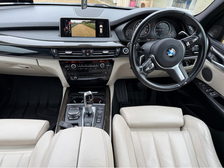 2016 BMW X5 - image 20