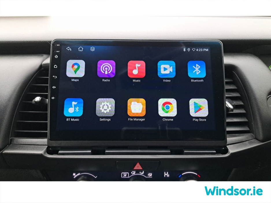 2020 Honda Fit - image 19