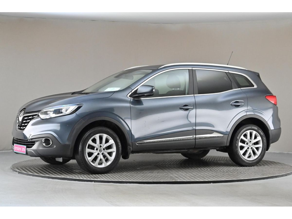 2016 Renault Kadjar - image 4