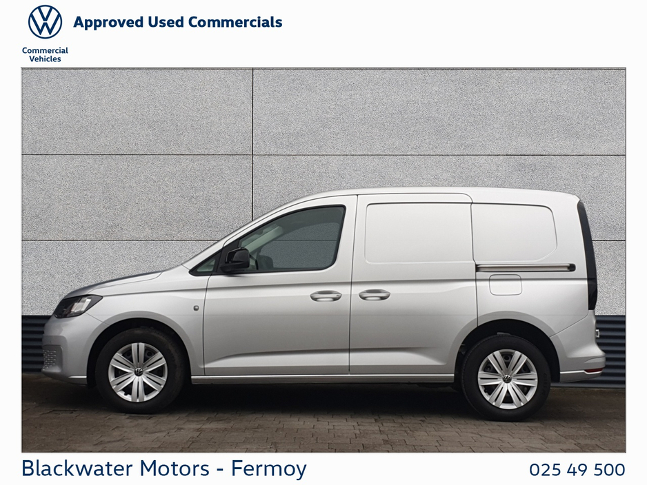 2024 Volkswagen Caddy - image 6