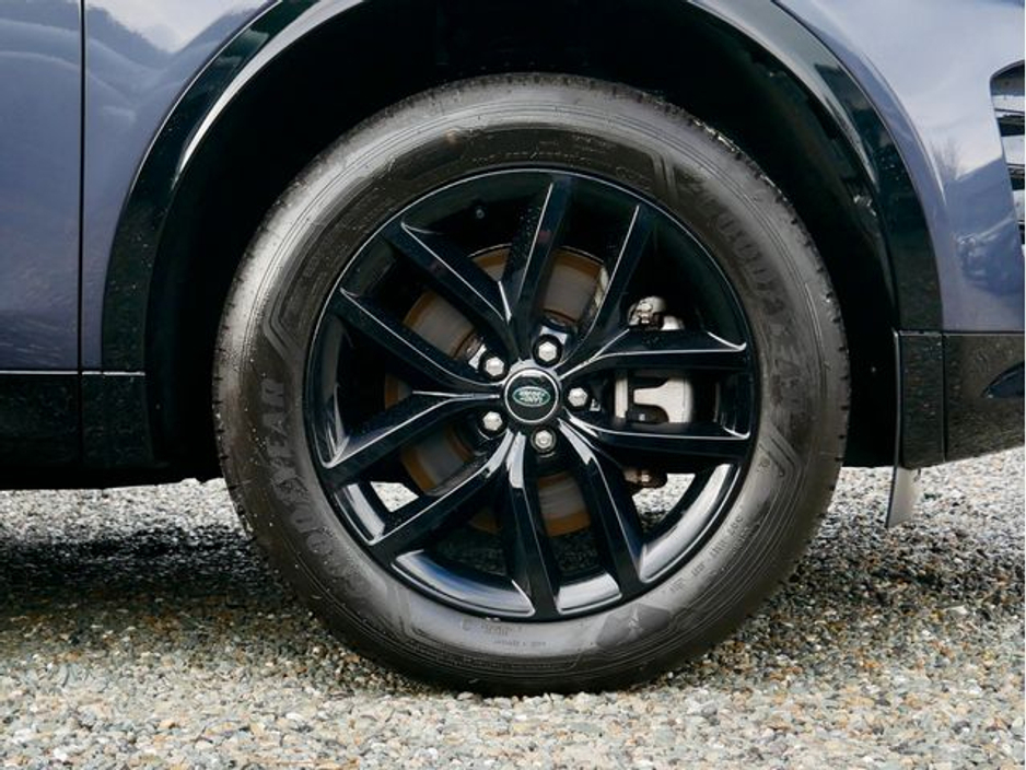 2024 Land Rover Discovery Sport - image 14