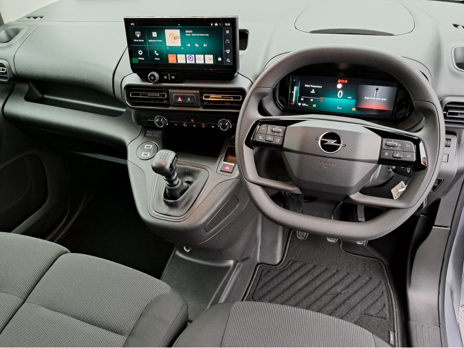 2026 Opel Combo KOMFORT  L1H1 1.5TD 100BHP  **LED HEADLIGTS** €21,098