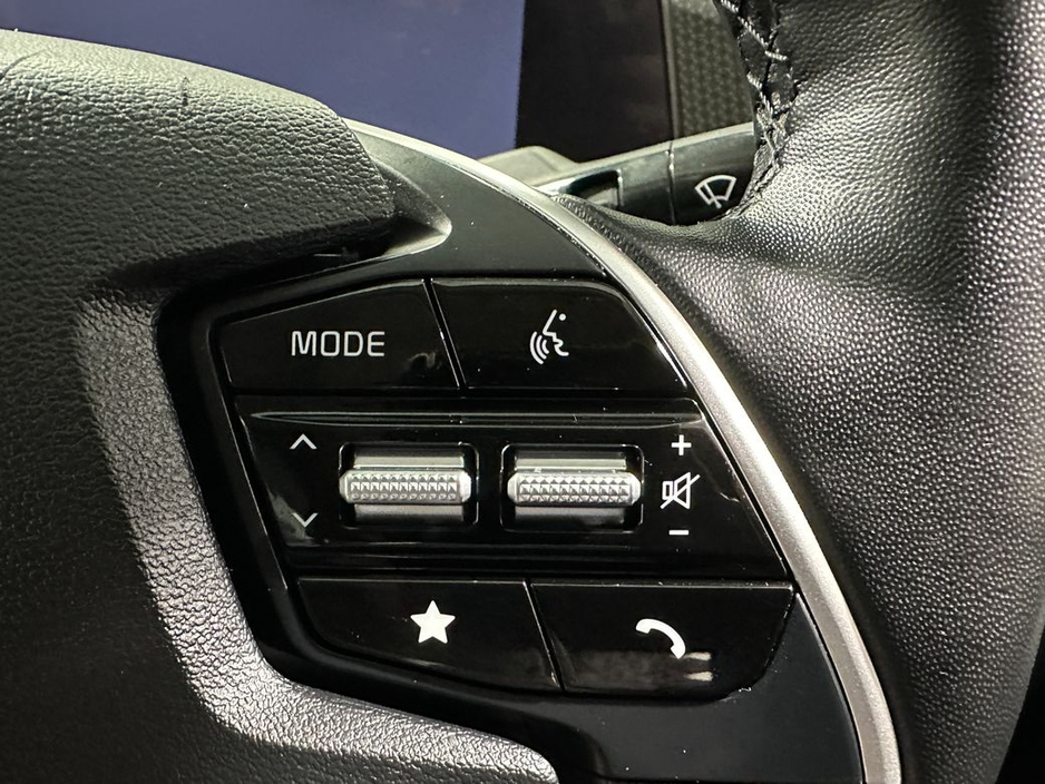 2022 Kia EV6 - image 14