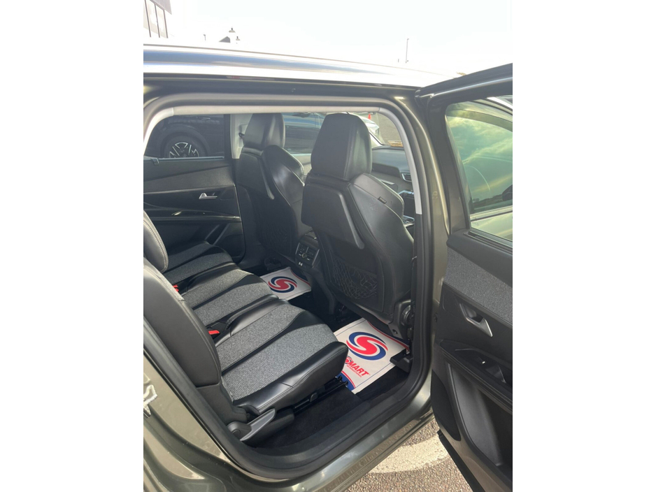 2018 Peugeot 5008 1.6 BlueHDi 120bhp S&S Allure