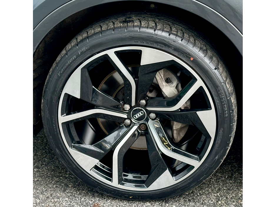 2017 Audi Q7 3.0 TDI S LINE QUATTRO 268BHP €35,950