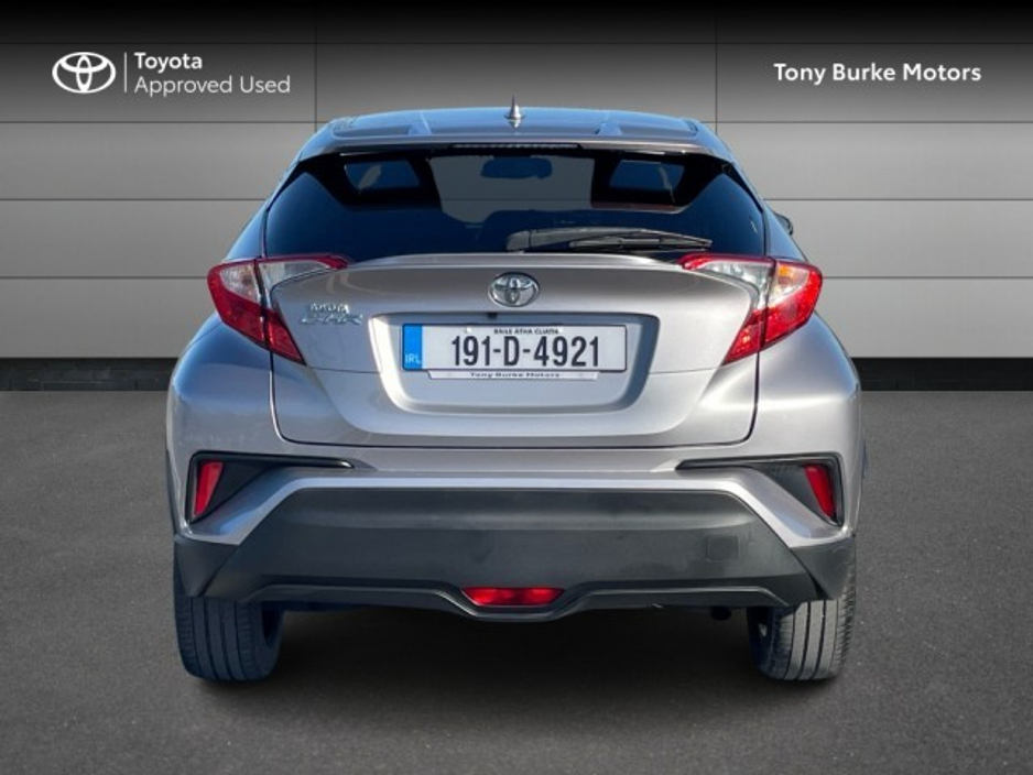 2019 Toyota C-HR - image 6