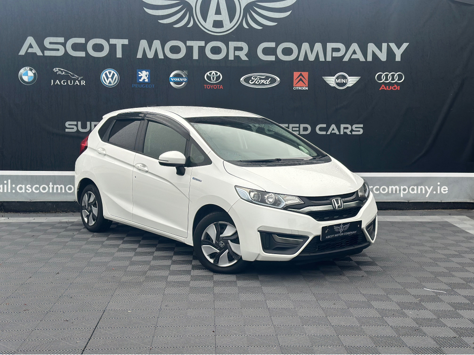 2015 Honda Fit Hybrid €10,950