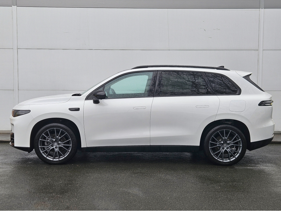 2026 Leapmotor C10 - image 2