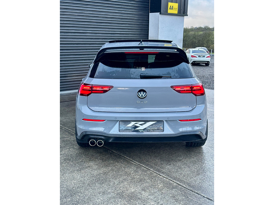 2024 Volkswagen Golf  €45,995