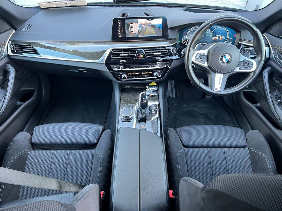 2018 BMW 5 Series 523d M-SPORT COMPETITION 2.0 D // SUEDE M-SPORT INTERIOR // 360 PARKING CAMERAS // DIGITAL CLUSTER €30,950