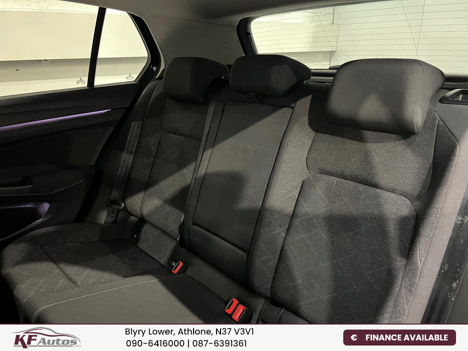 2022 Volkswagen Golf 2022 Volkswagen Golf Life 2.0TDI 6 Speed Manual 115bhp 5dr - 222 Reg €24,995