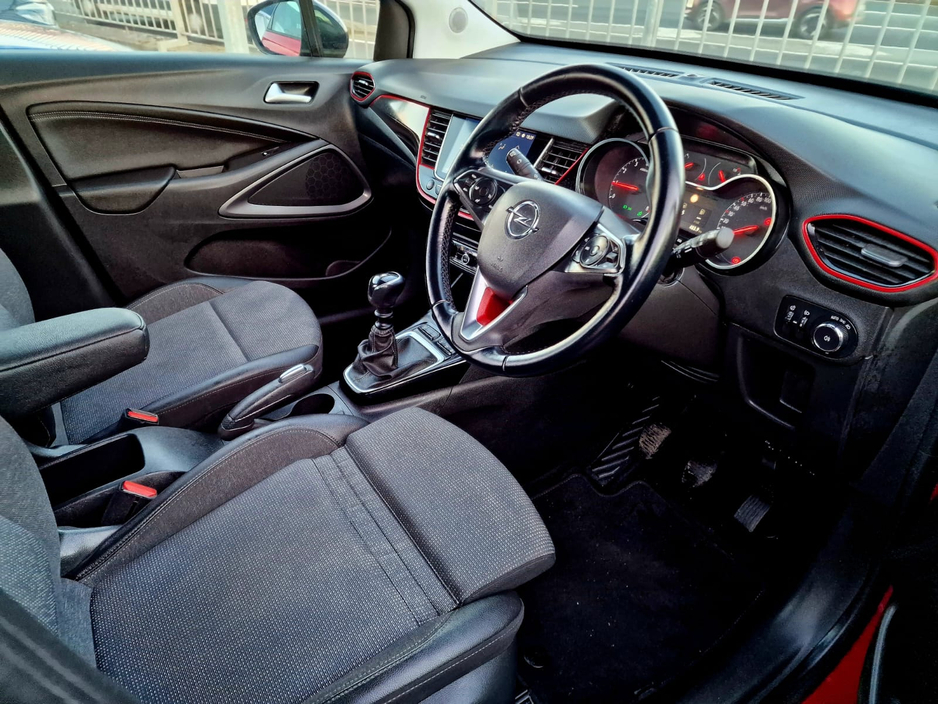 2021 Opel Crossland X - image 15