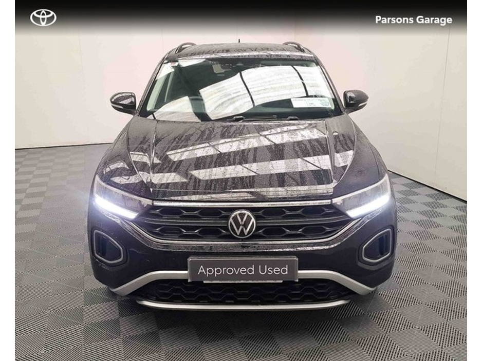 2022 Volkswagen T-Roc LIFE 2.0 TDI MANUAL 6SPEED FWD 116HP 5 5DR €29,995