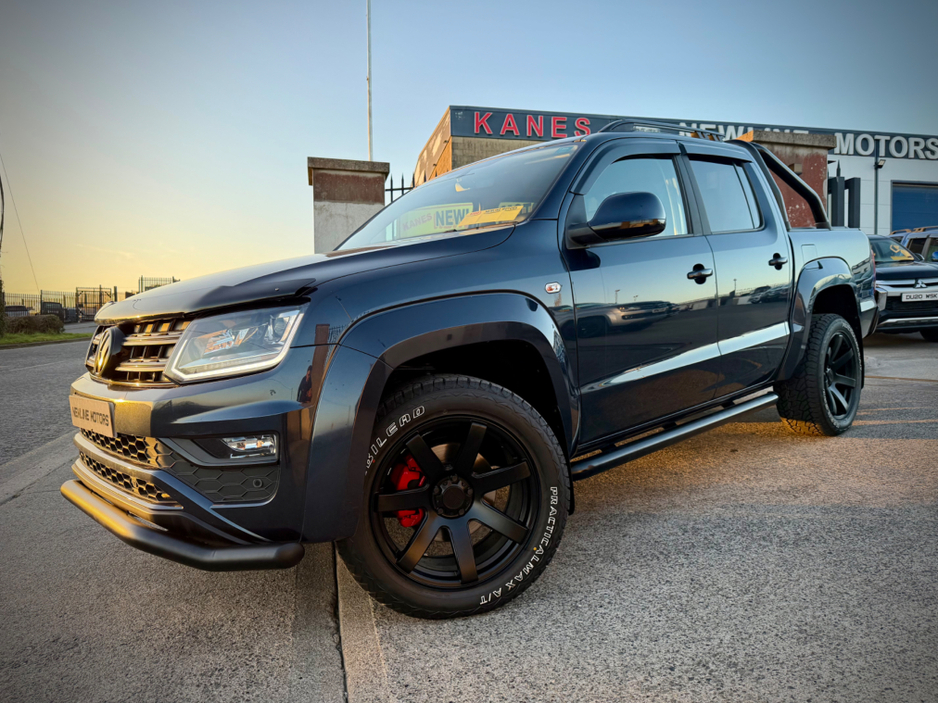 2020 Volkswagen Amarok - image 2