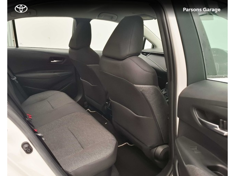 2023 Toyota Corolla LUNA SALOON 4DR AUTO €28,995