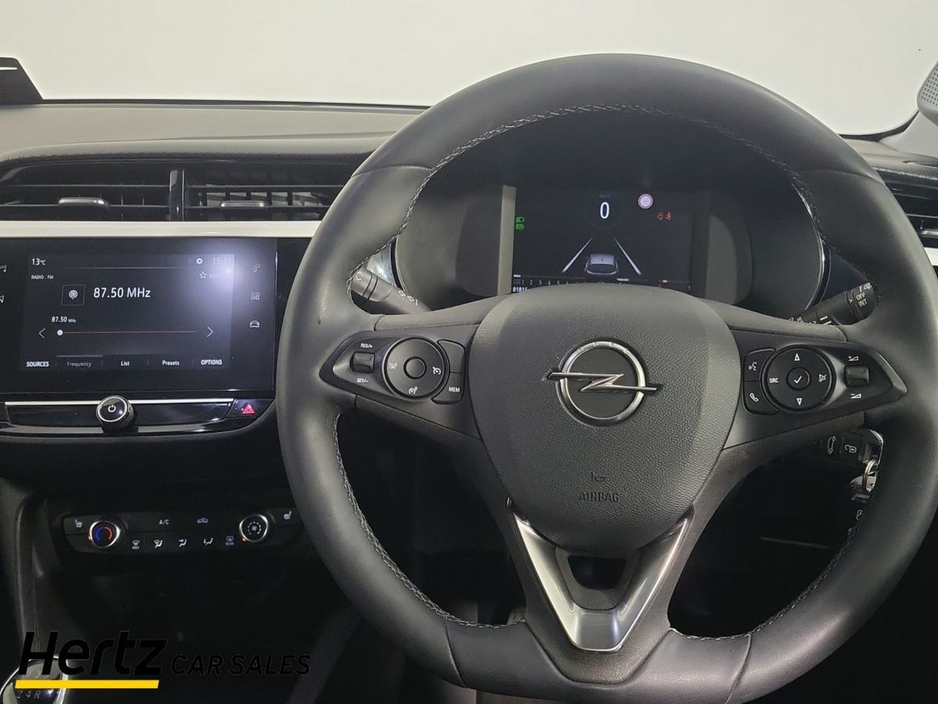 2023 Opel Corsa - image 14