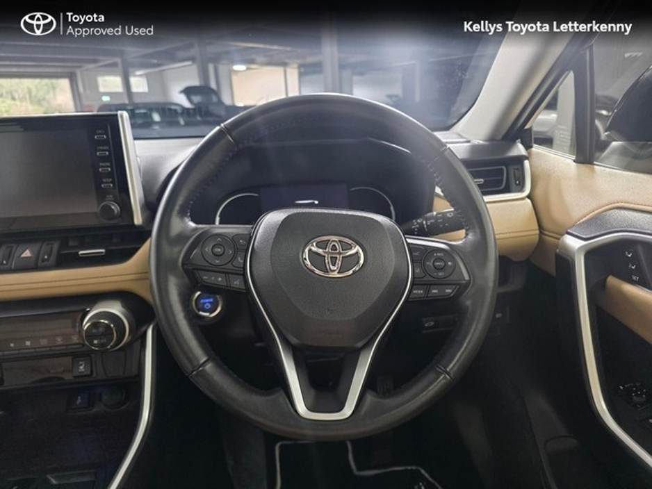 2022 Toyota Rav4 RAV4 HYBRID PLATINUM €39,956