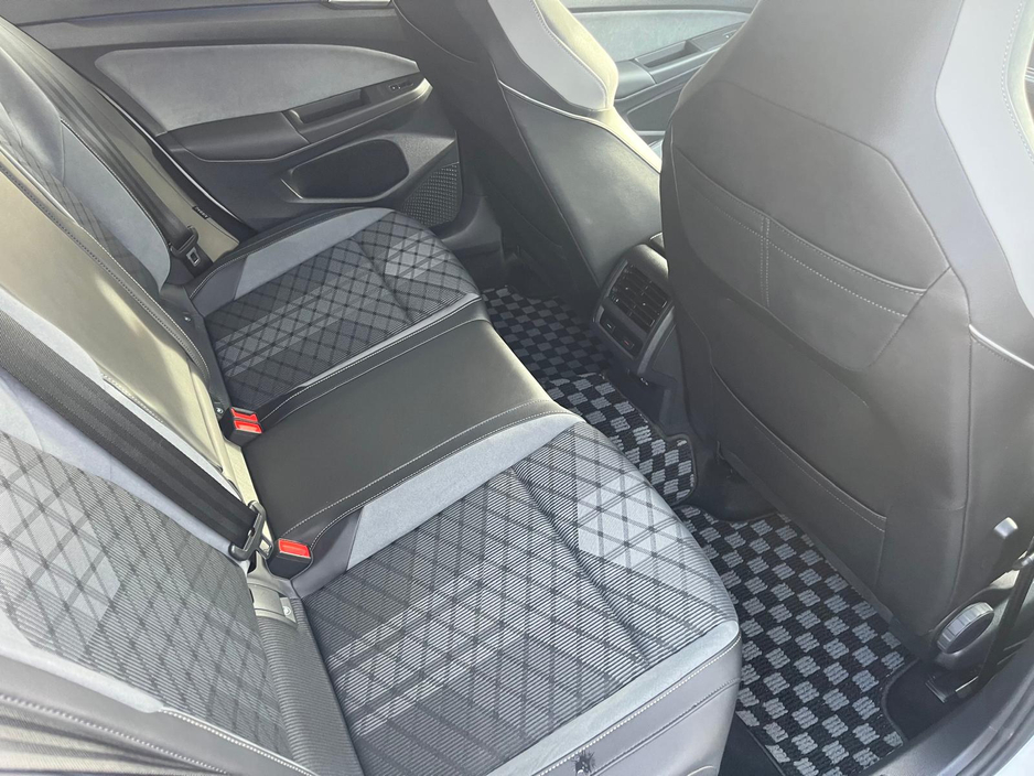 2021 Volkswagen Golf VW Golf R-line 1.5 mild hybrid, hugh spec 19"alloys €29,500