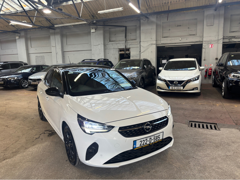 2022 Opel Corsa - image 3