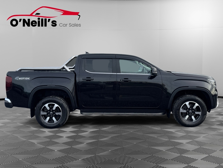 2025 Volkswagen Amarok - image 2